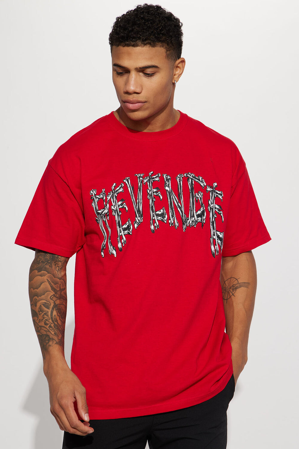 

Футболка Fashion Nova FNREVENGE, красный