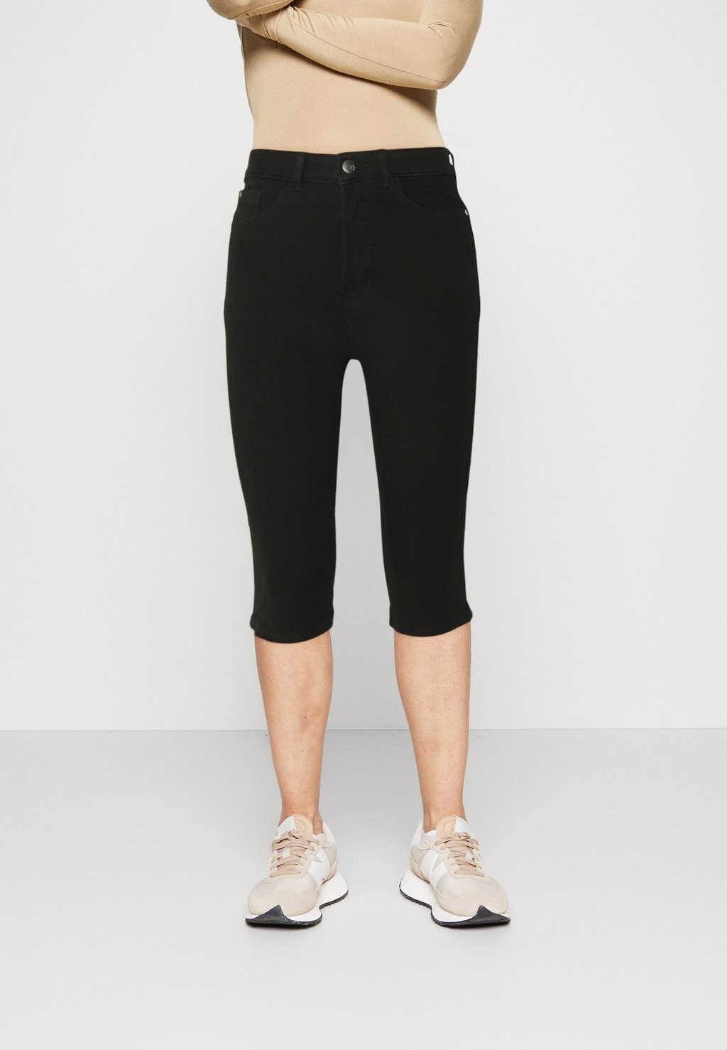 

Джинсовые шорты Marks & Spencer, черный