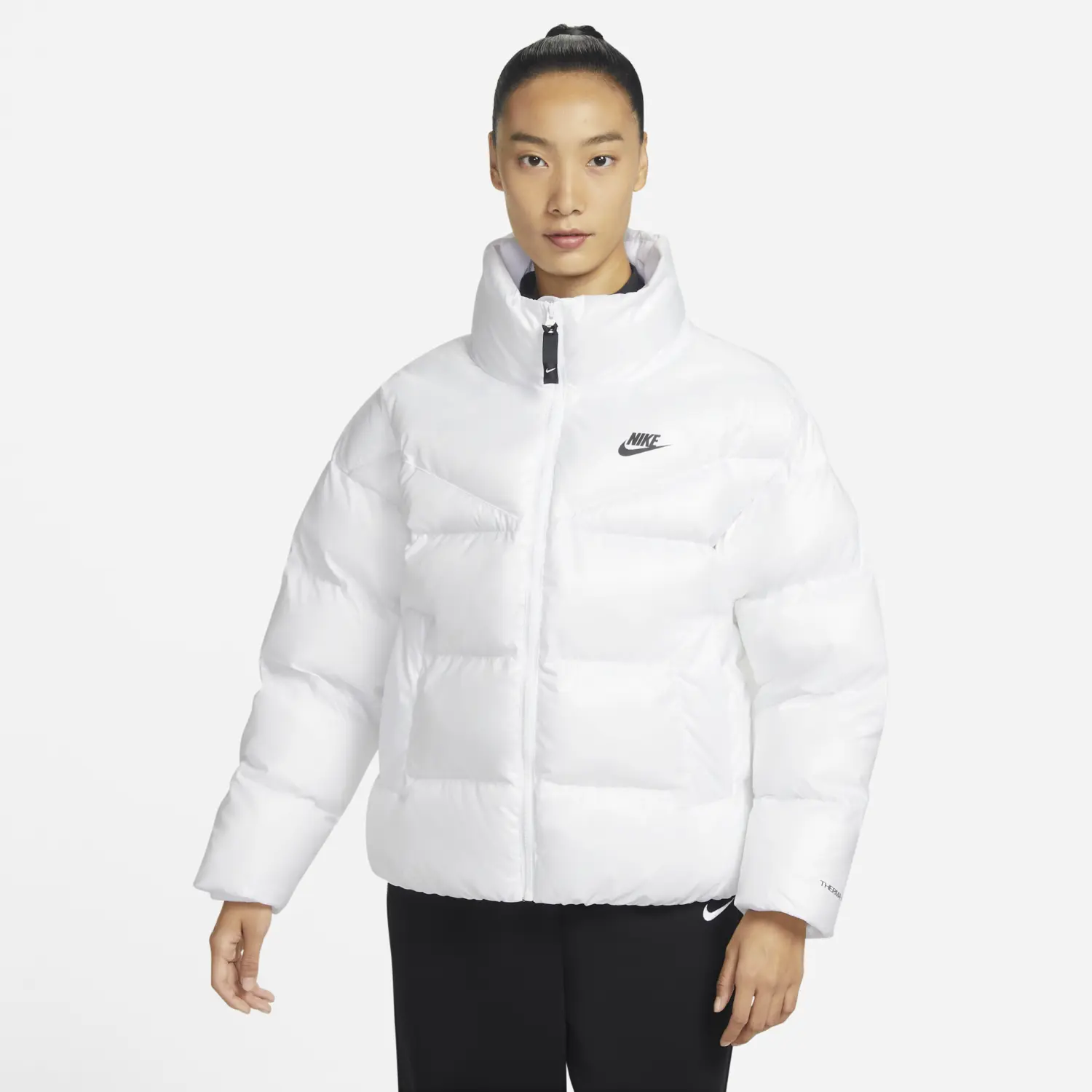 

Куртка Nike Sportswear Therma-FIT City Series, белый