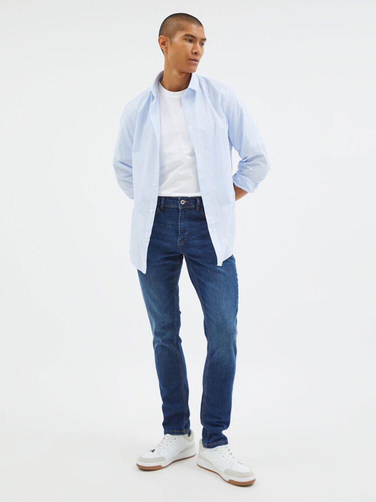 

Джинсы средней потертости Slim Fit George.