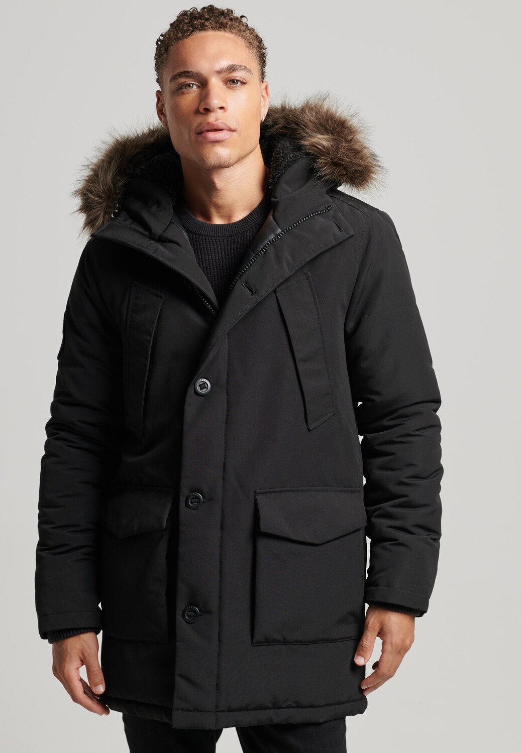 

Пальто зимнее Superdry, черный