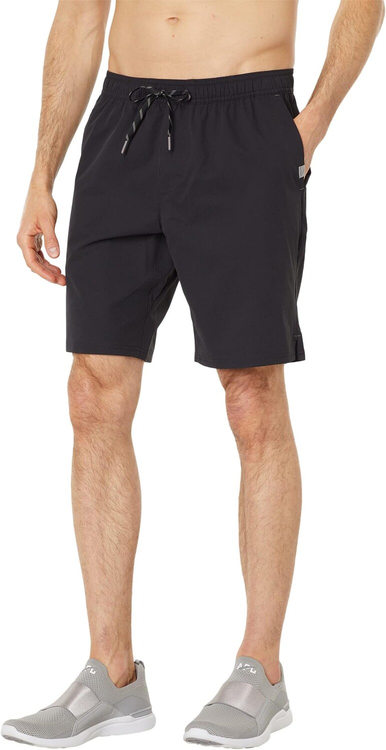

Мультиспортивные шорты L.L.Bean, цвет Classic Black