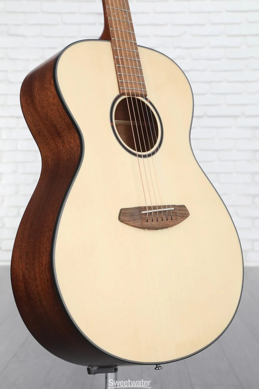 

Акустическая гитара Breedlove ECO Discovery S Concerto - Natural
