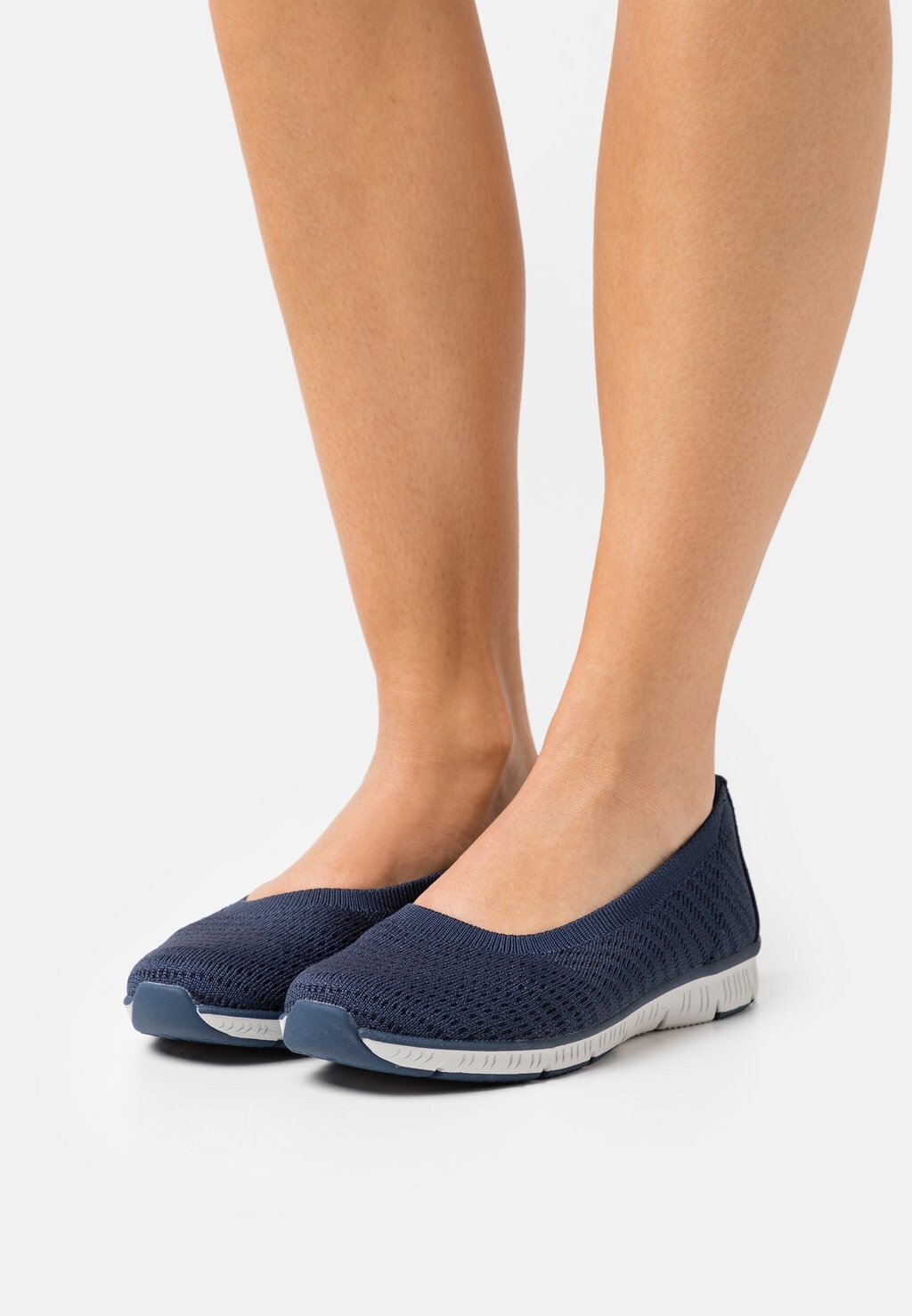 

Балетки Skechers