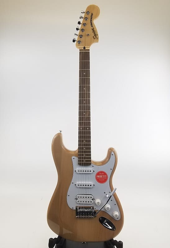 

Squier FSR Affinity Series Stratocaster HSS с грифом Laurel 2022 - Натуральный FSR Affinity Series Stratocaster HSS with Laurel Fretboard