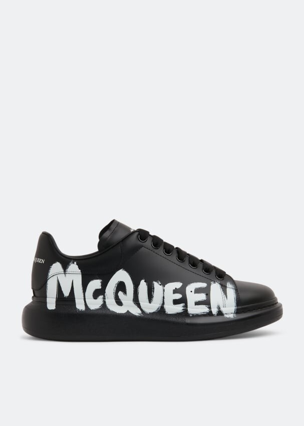 

Кроссовки ALEXANDER MCQUEEN Oversized sneakers, черный