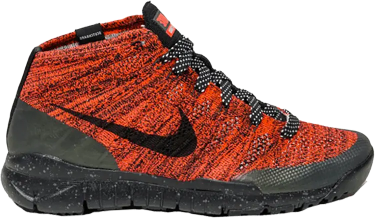 

Кроссовки Nike Wmns Flyknit Chukka SneakerBoot, красный