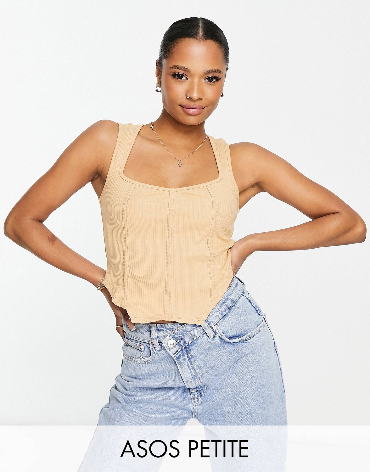 

Черный корсетный топ без рукавов с очень широким вырезом ASOS DESIGN Petite