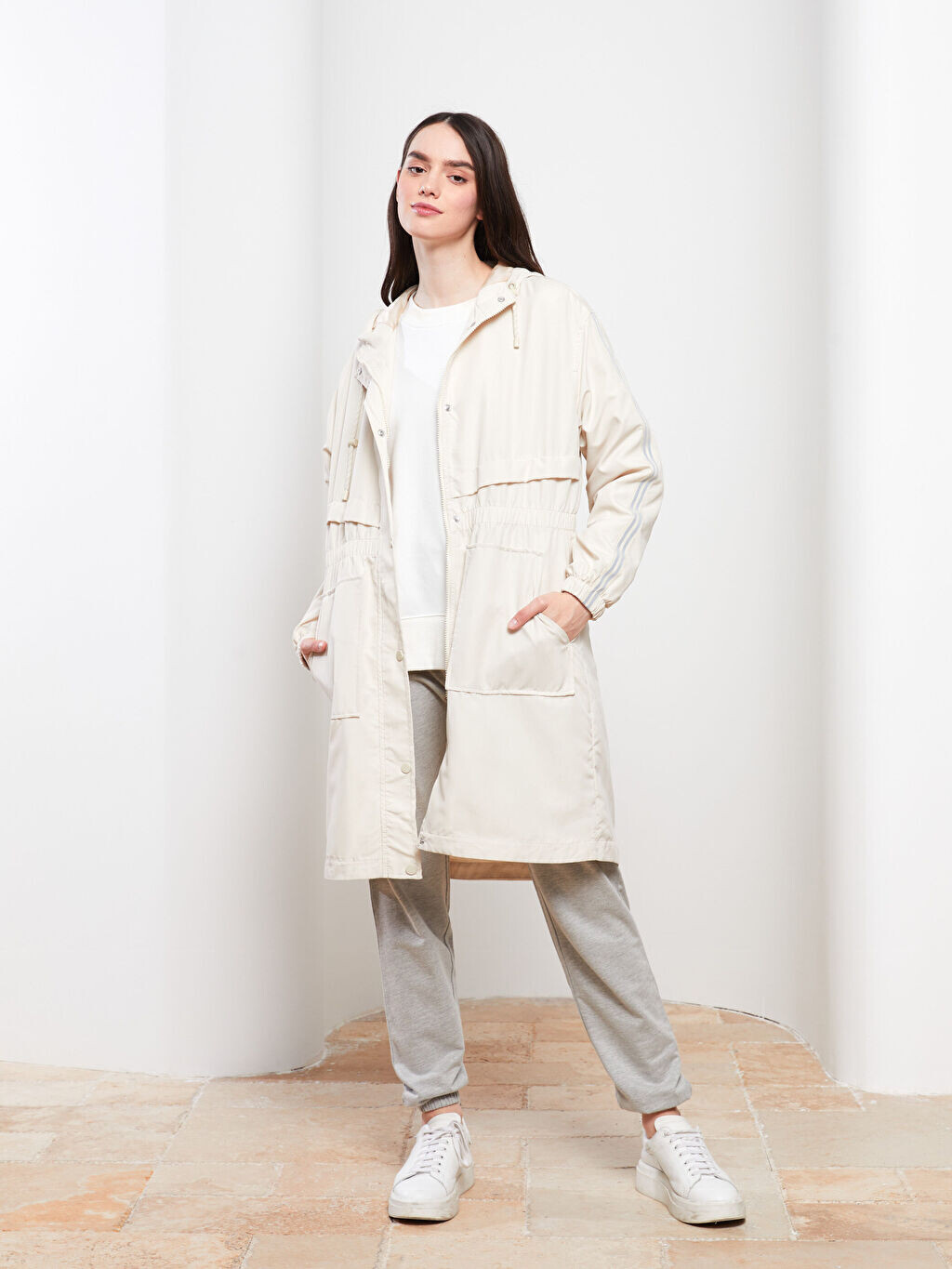 

Женское пальто прямого кроя с длинным рукавом с капюшоном LCW Modest, Серый