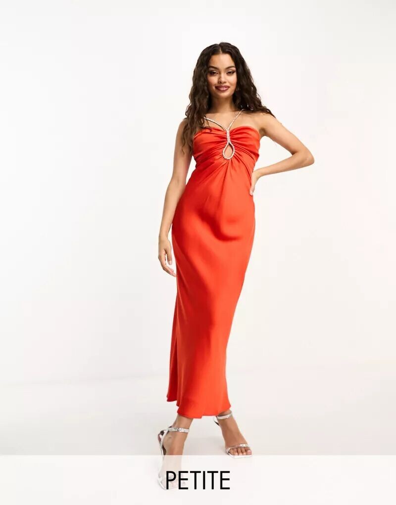 

Красное атласное платье макси со стразами Forever New Petite