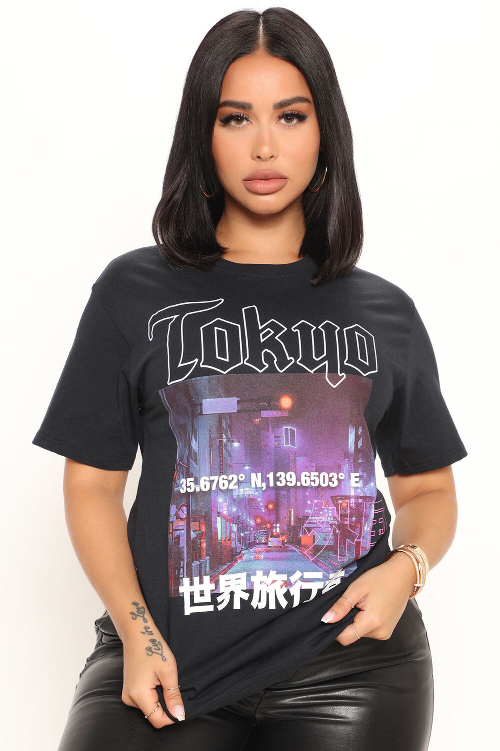 

Футболка Fashion Nova 22023333, черный