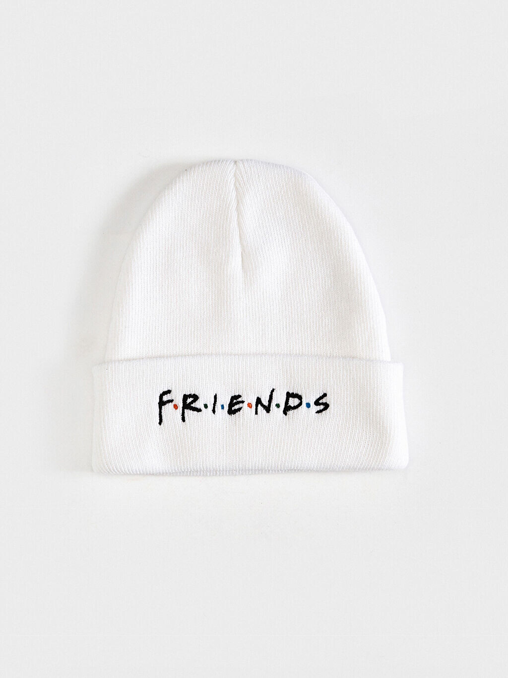 

Трикотажная шапка с вышивкой Friends LCW Accessories