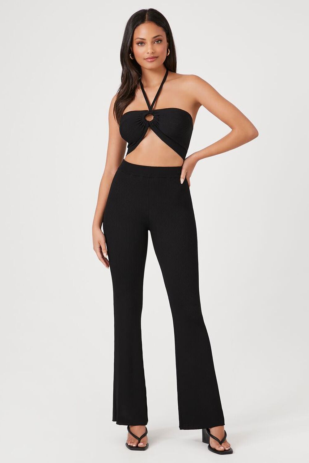 

Комплект из вязаного свитера и укороченных брюк Forever 21, черный