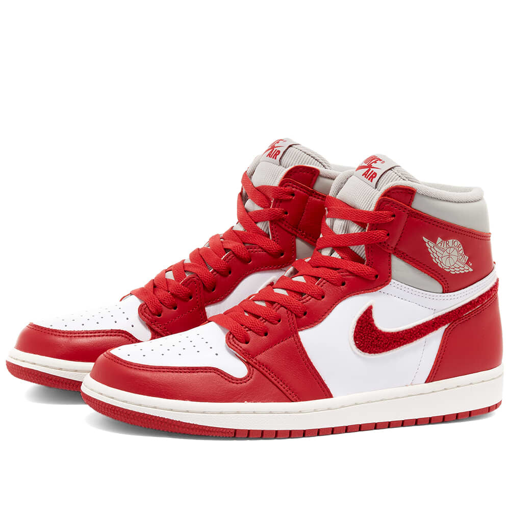 

Кроссовки Air Jordan 1 Retro High OG W