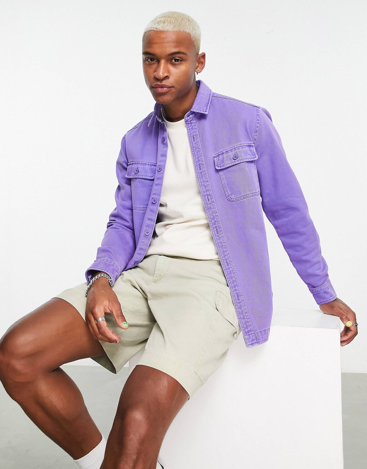 

Джинсовая рубашка с фиолетовым отливом ASOS DESIGN