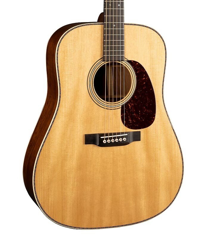 

Martin Custom Shop Super D Dreadnought Sitka VTS/Guatemalan RW с кейсом Shop Super Dreadnought Sitka VTS/Guatemalan RW w/Case