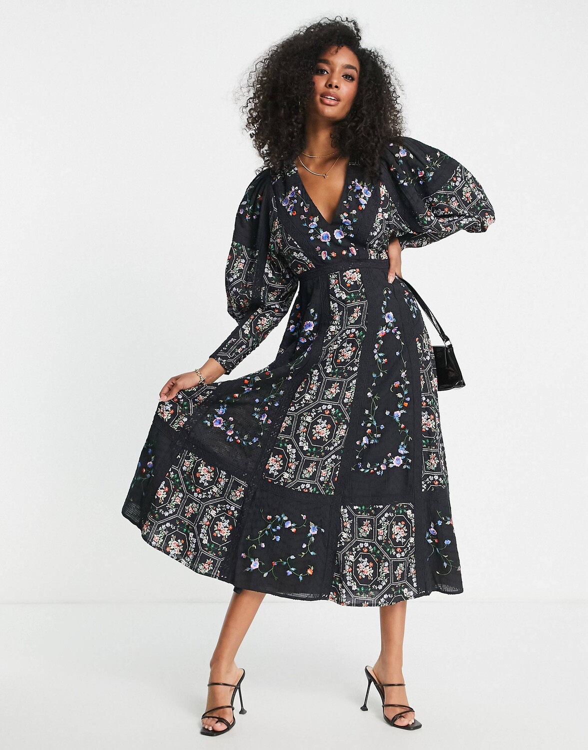 

Черное платье миди с цветочной вышивкой и кружевными вставками ASOS EDITION