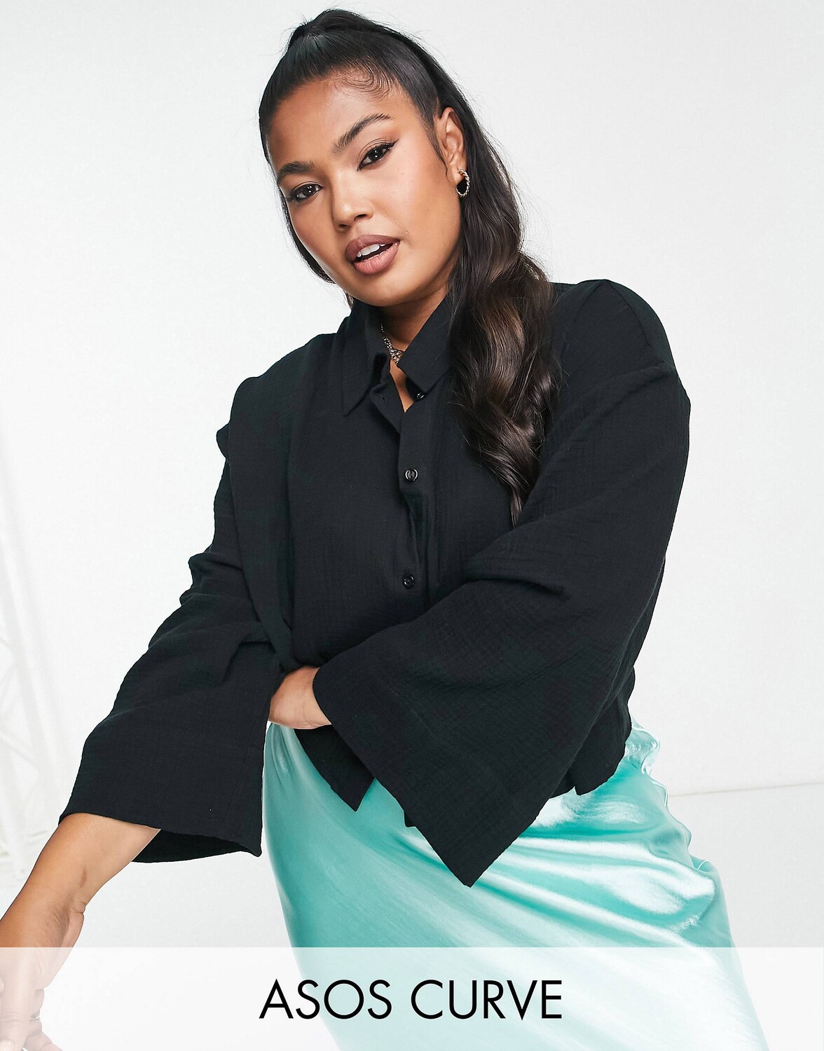 

Черная рубашка из мятой ткани ASOS DESIGN Curve
