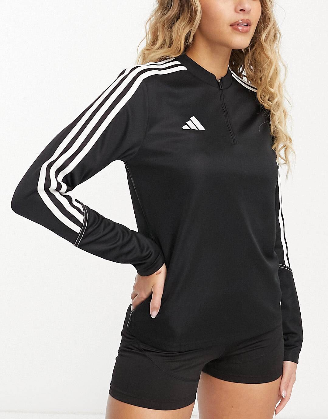 

Черный топ на молнии 1/4 adidas Football Tiro 23 1/4