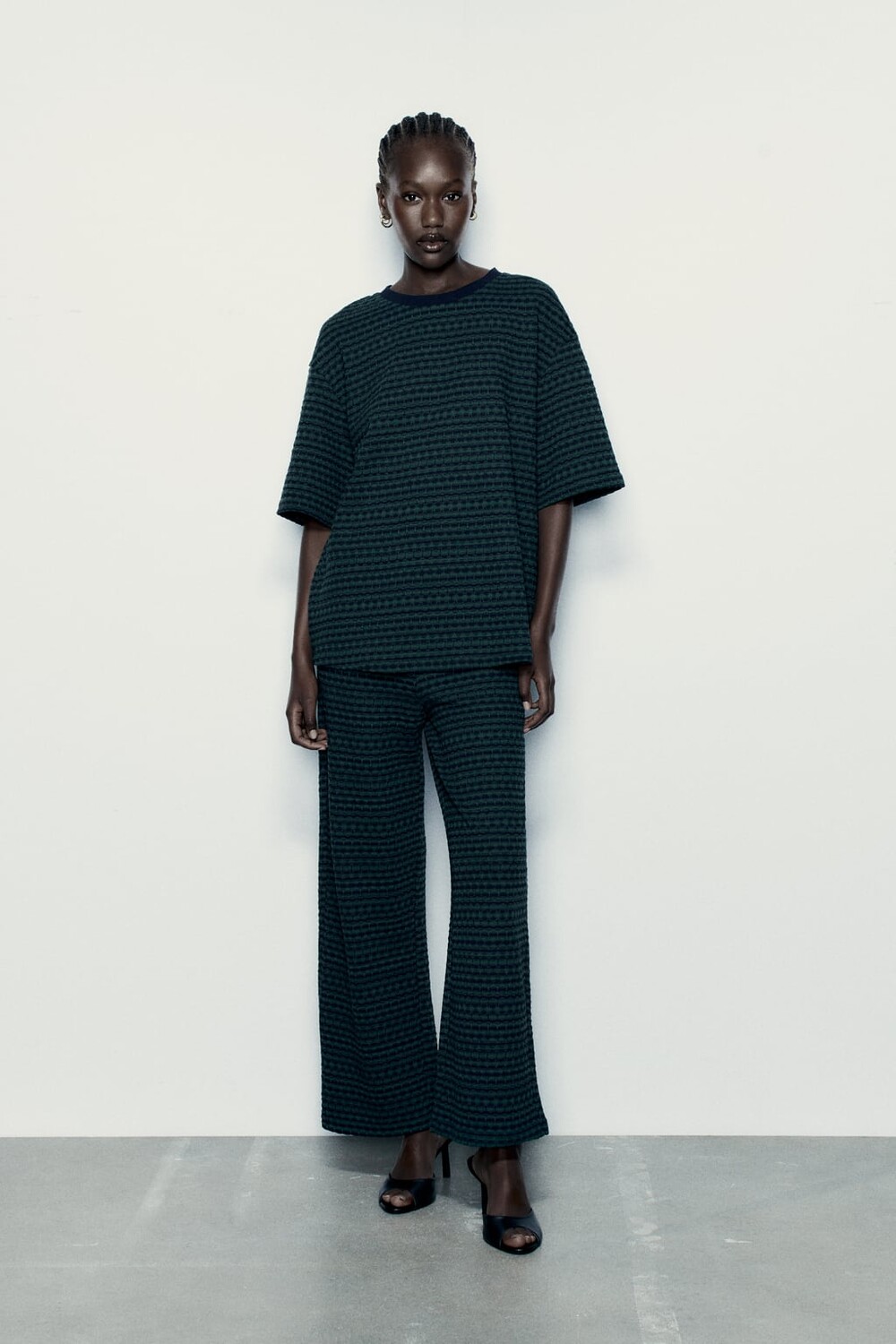 

Топ из текстурированного жаккарда ZARA, зеленый