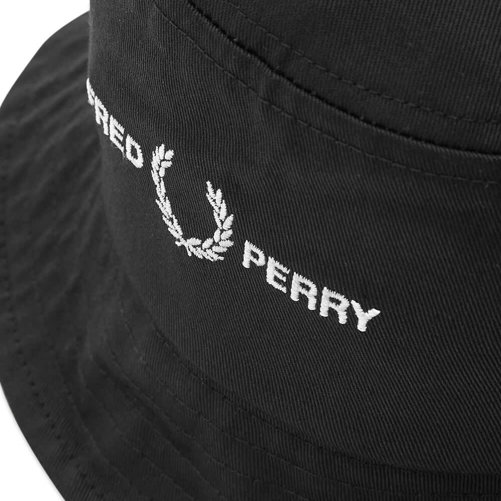 

красная шляпа-ведро Perry Twill Fred Perry Authentic