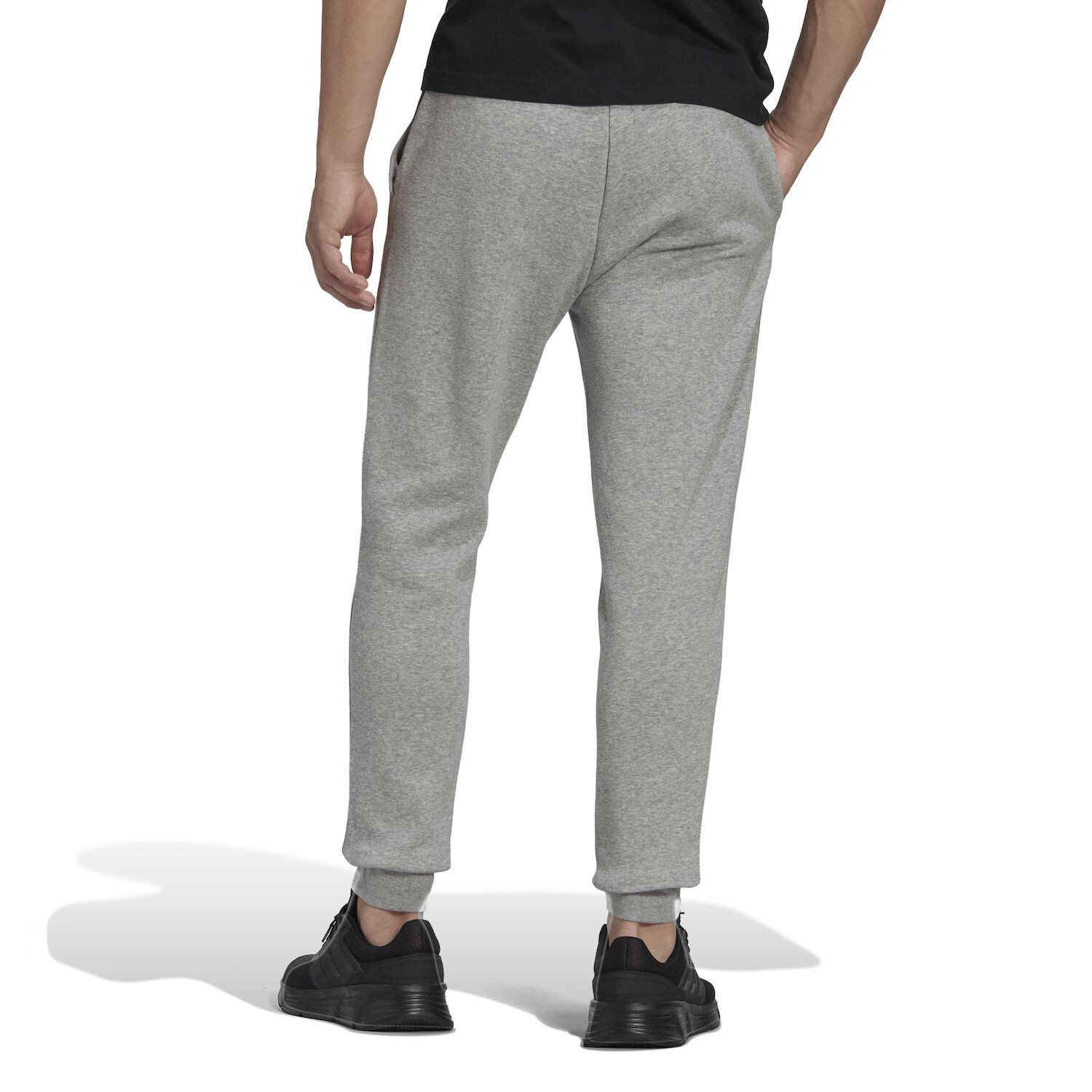 

Мужские зауженные флисовые брюки adidas Essentials