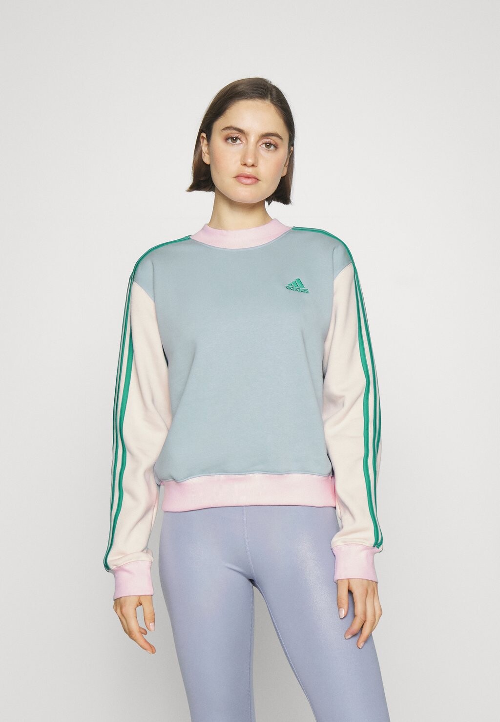 

Толстовка Adidas Essentials Half Neck, wonderblue / wonderquartz