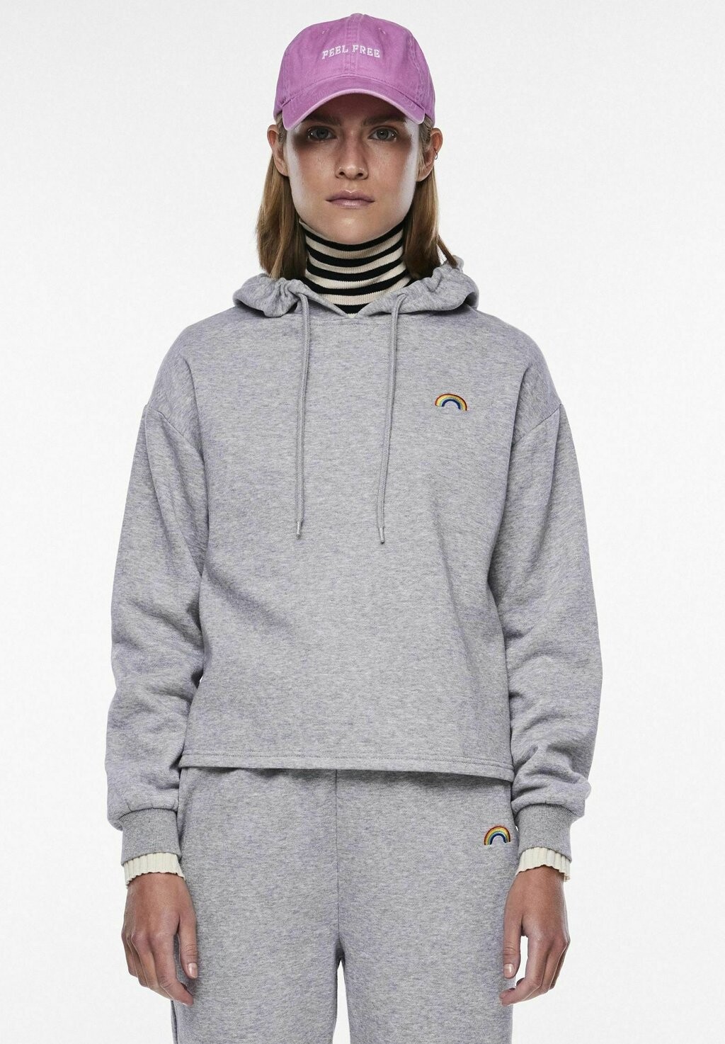 

Трикотаж с капучой Pieces, цвет light grey melange