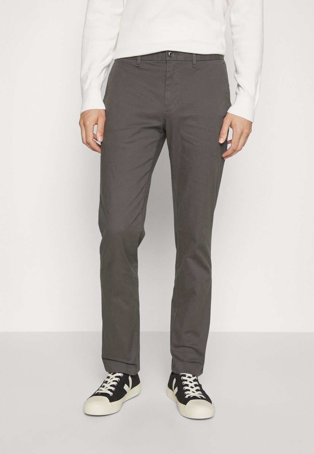 

Чиносы DENTON ESSENTIAL Tommy Hilfiger, темно-пепельный