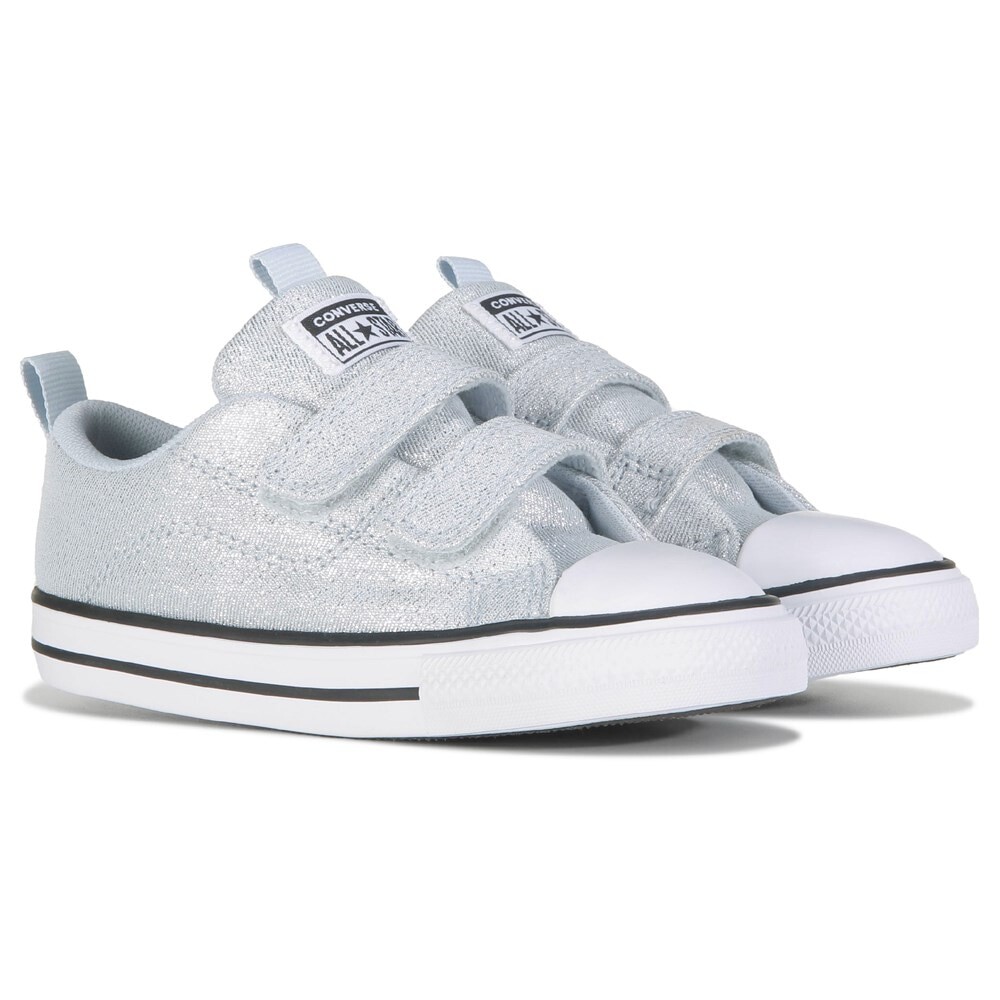 

Детские низкие кеды Chuck Taylor All Star 2V для малышей Converse, серебряный