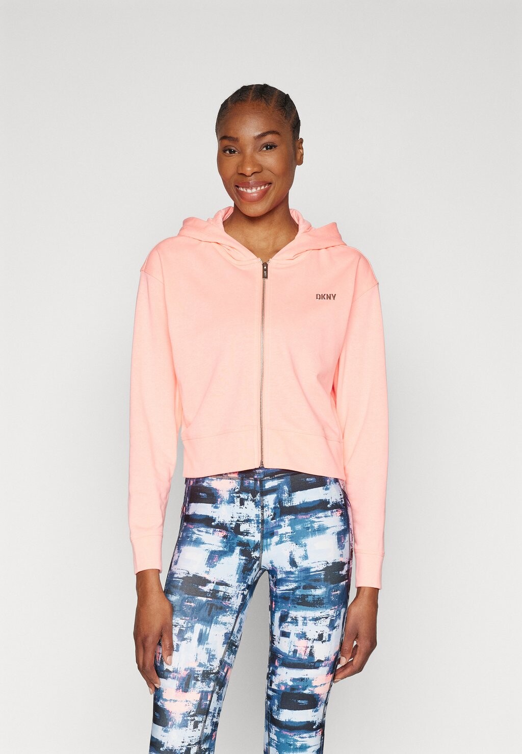 

Толстовка METALLIC BUBBLE LOGO FULL ZIP HOODIE DKNY, цвет atomic/silver
