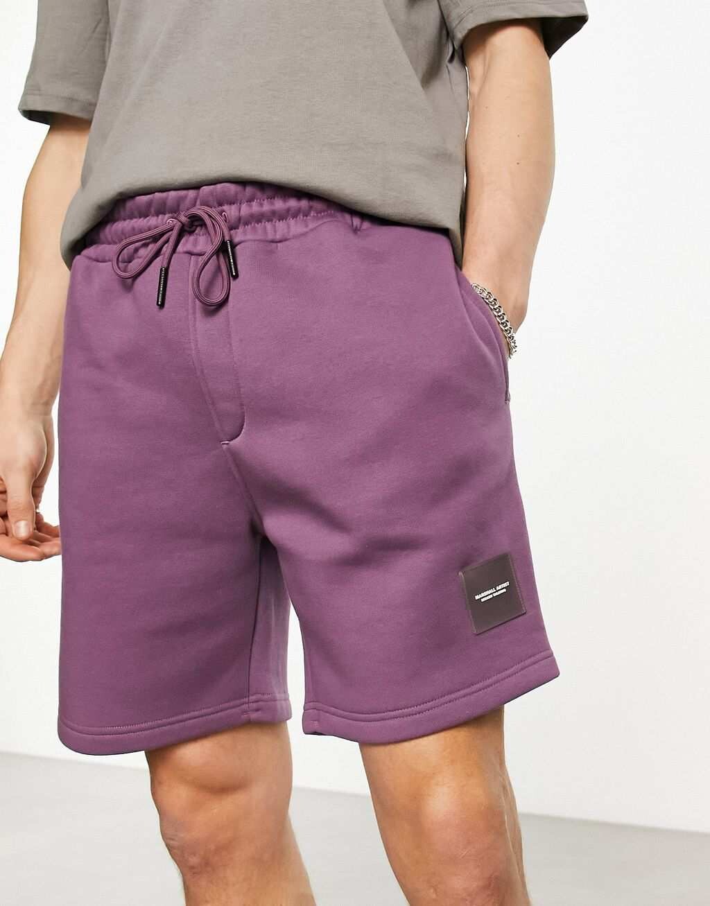 

Фиолетовые спортивные шорты с логотипом Marshall Artist