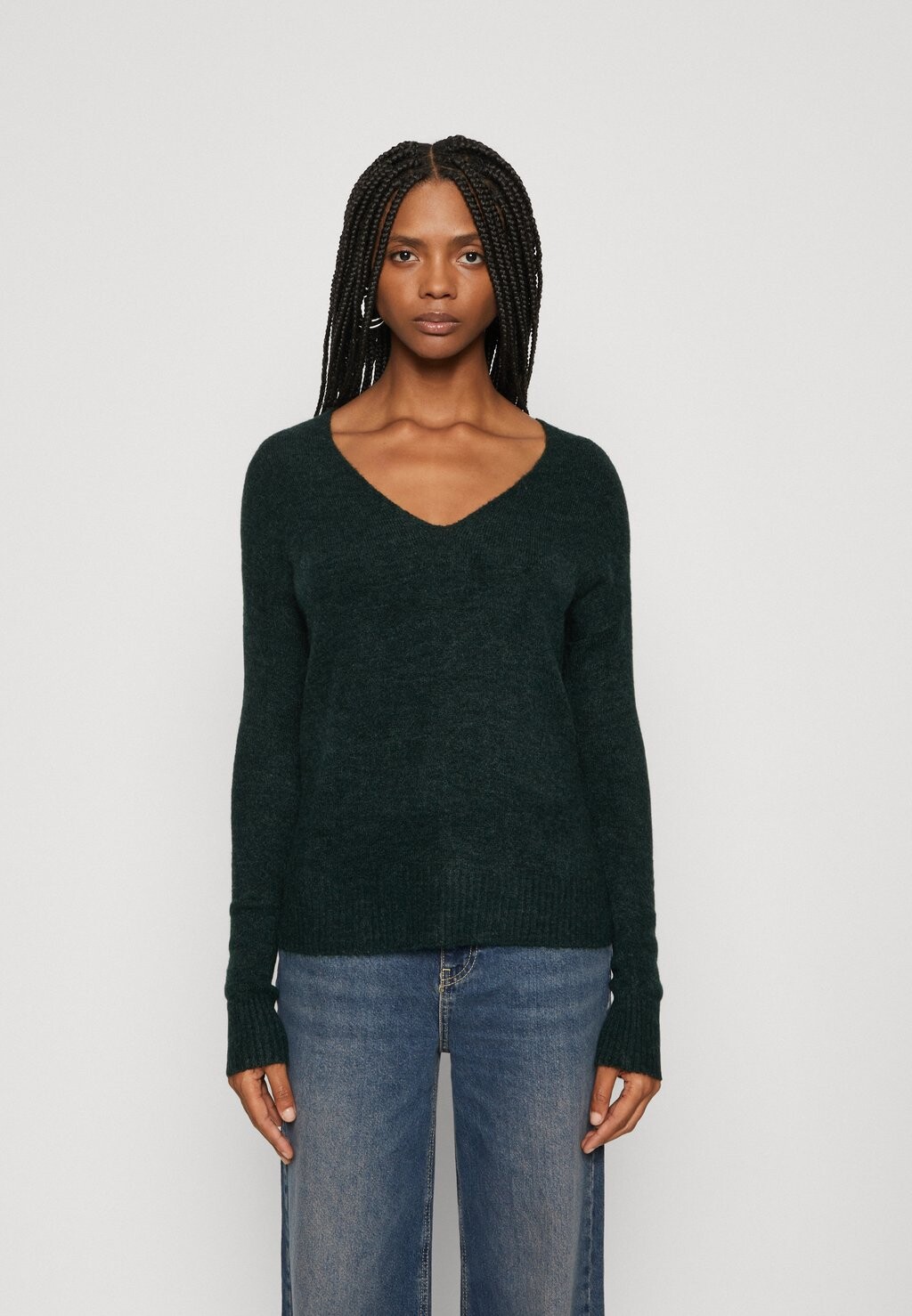 

Свитшот JDY JDYELANORA V-NECK, цвет scarab melange