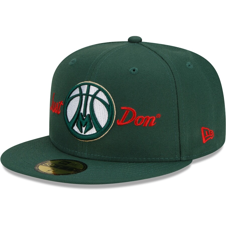 

Бейсболка New Era Milwaukee Bucks, зеленый