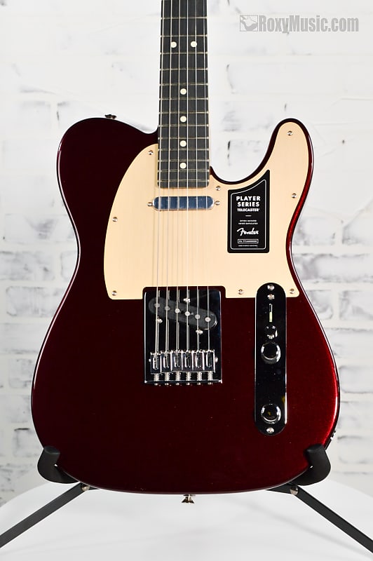 

Электрогитара Fender Limited Edition Player Telecaster Electric Guitar Oxblood