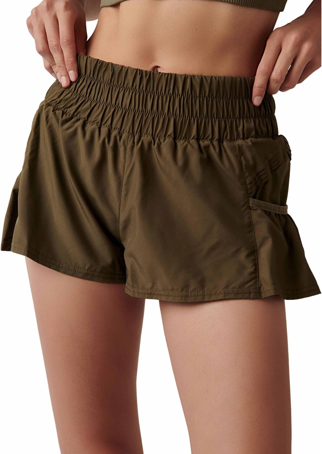 

Флиртуйте в шортах FP Movement, цвет Dark Olive