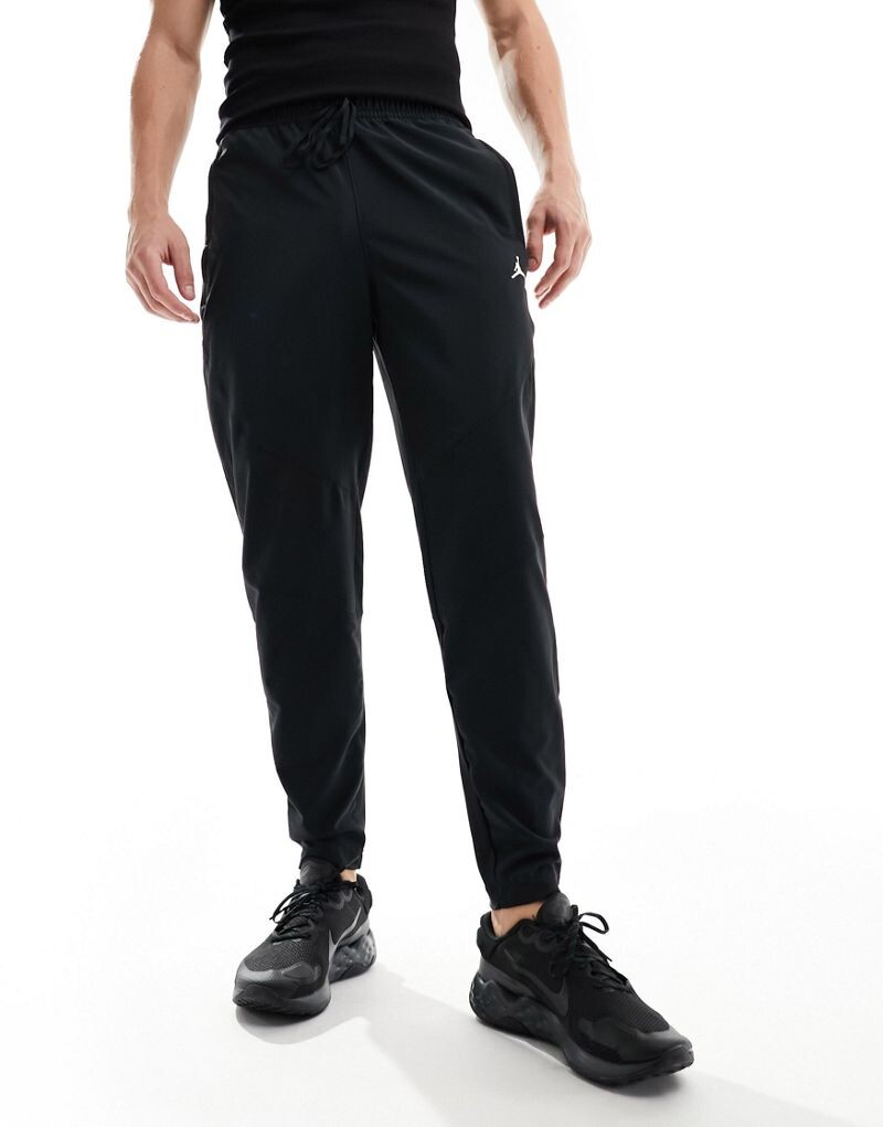 

Черные тканые джоггеры Jordan Sport Dri-Fit