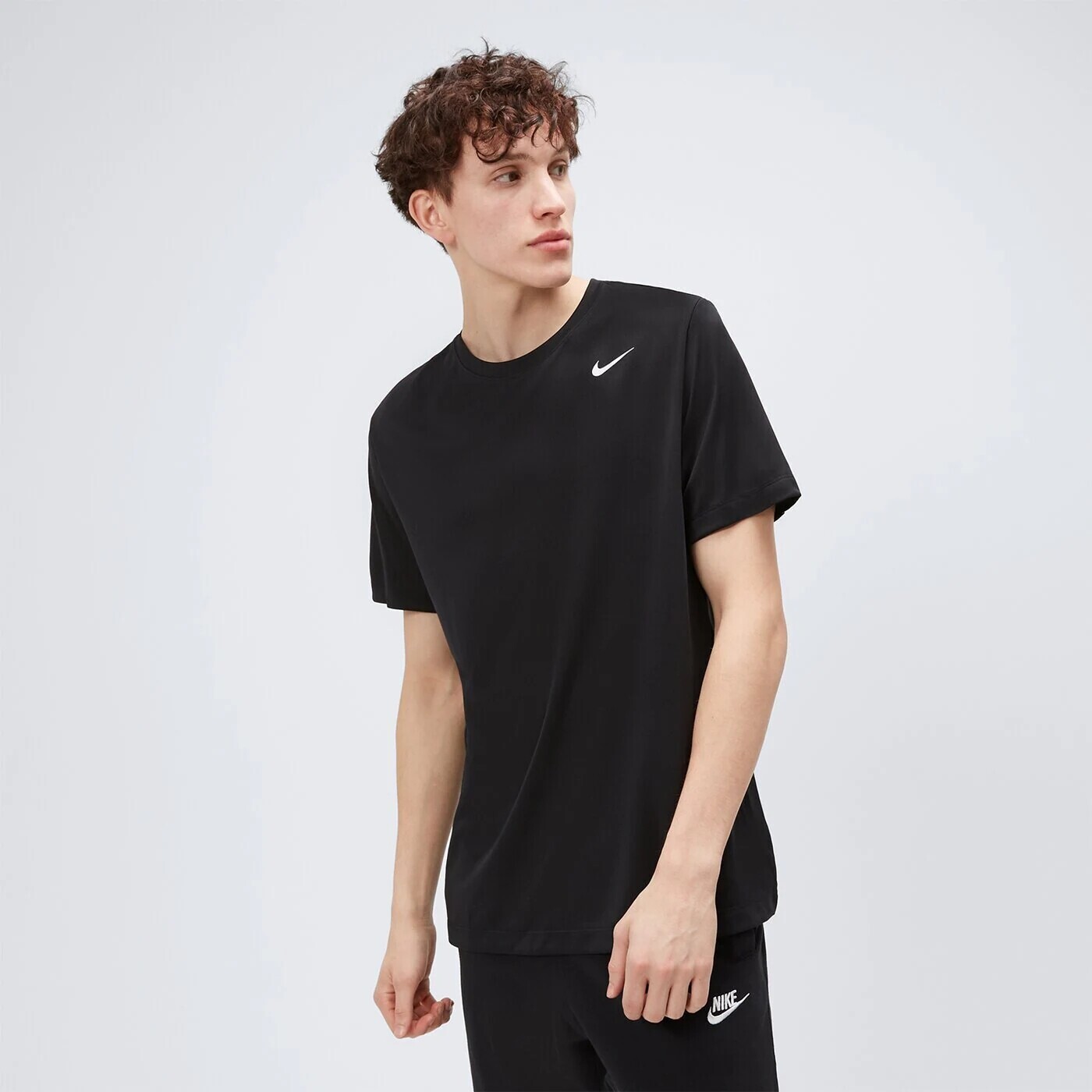 

Футболка Nike Reset, черный
