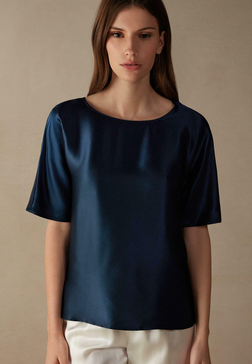 Блуза Intimissimi с коротким рукавом блуза kiabi с коротким рукавом 44 размер