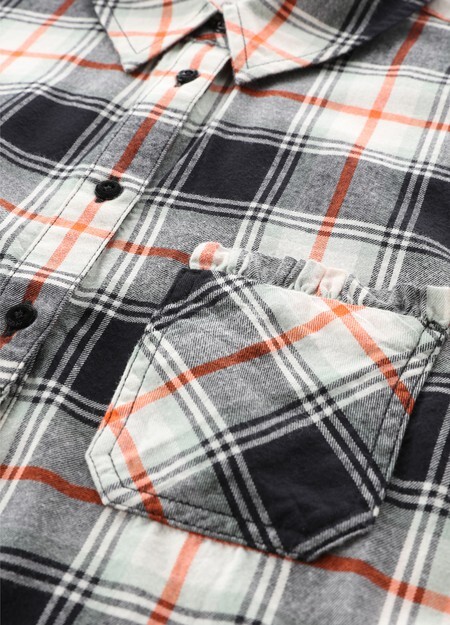 

Легкая рубашка в клетку Woolrich