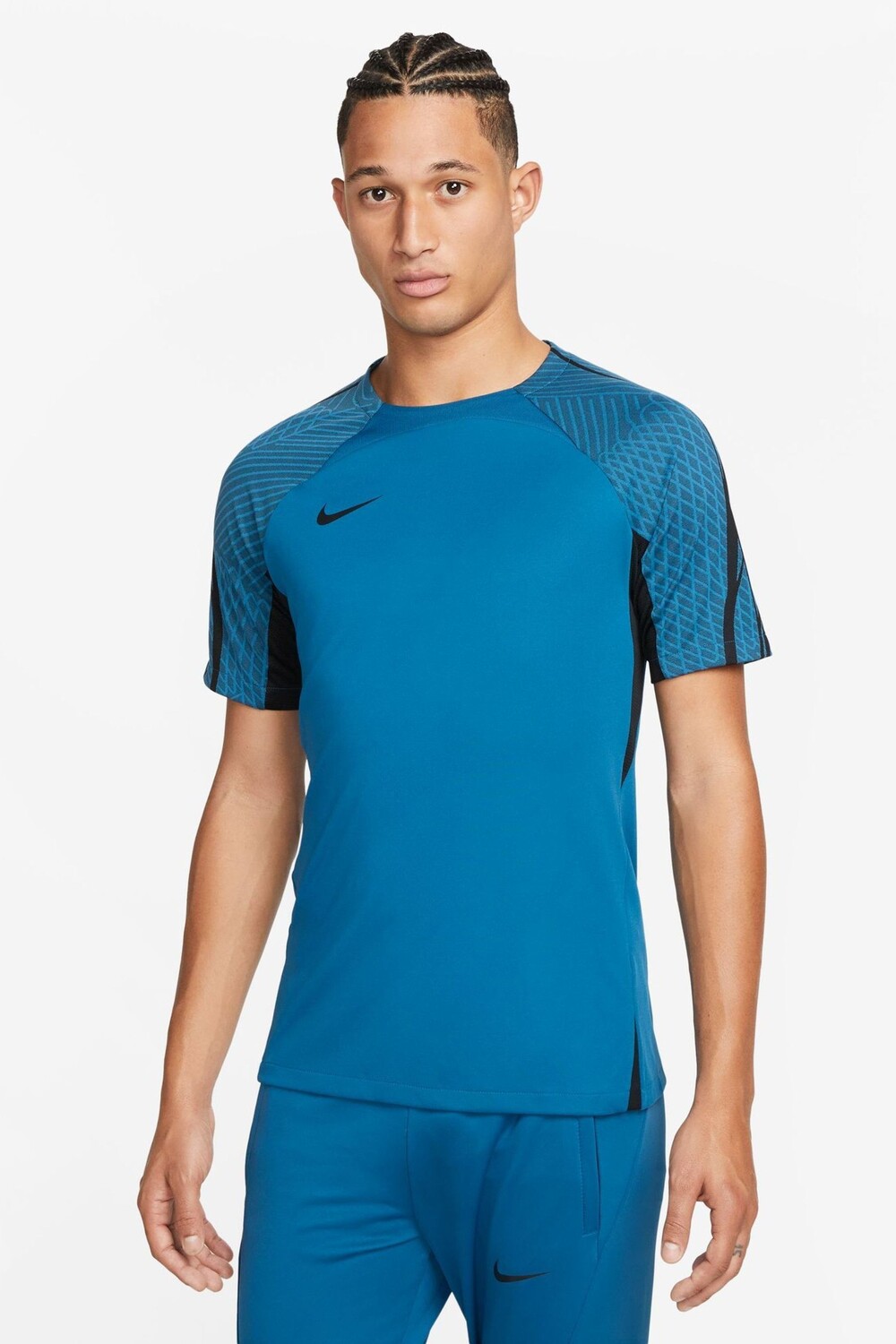 

Тренировочная рубашка Dri-FIT Strike Nike, черный
