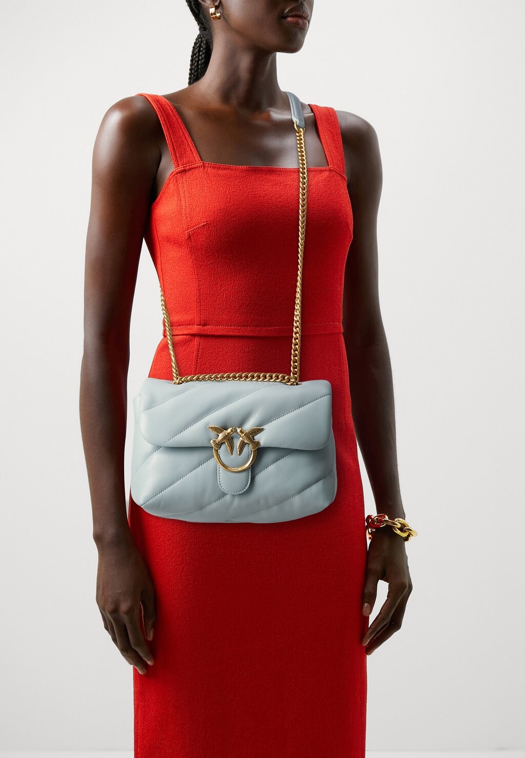 

Сумка через плечо LOVE PUFF CLASSIC Pinko, цвет light blue