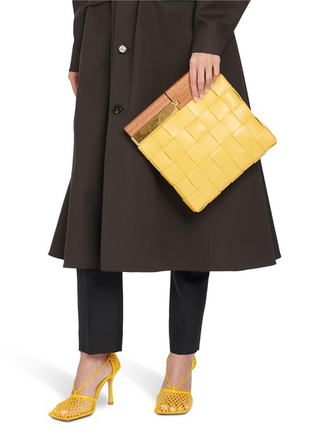 

Клатч на застежке Bottega Veneta