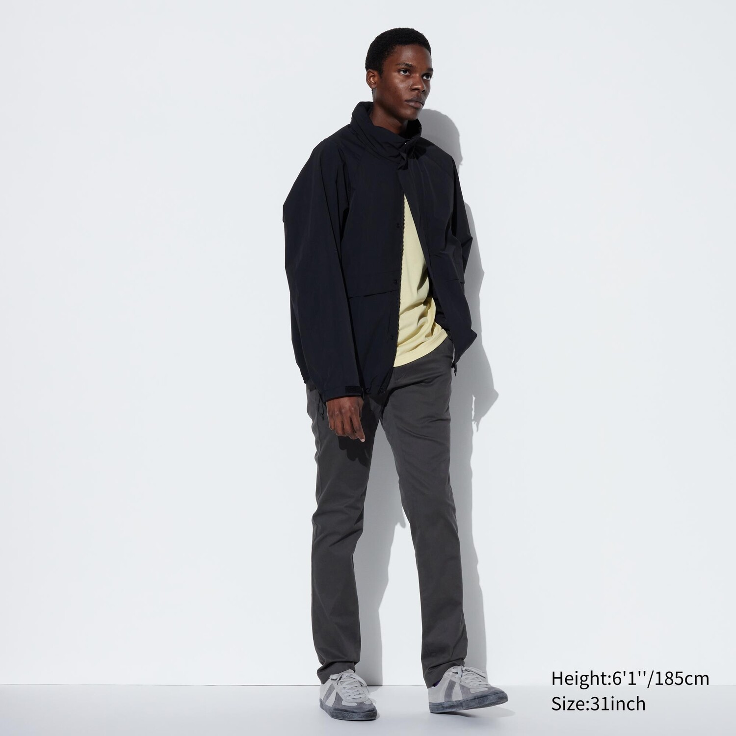 

Брюки-чиносы UNIQLO зауженные, темно-серый