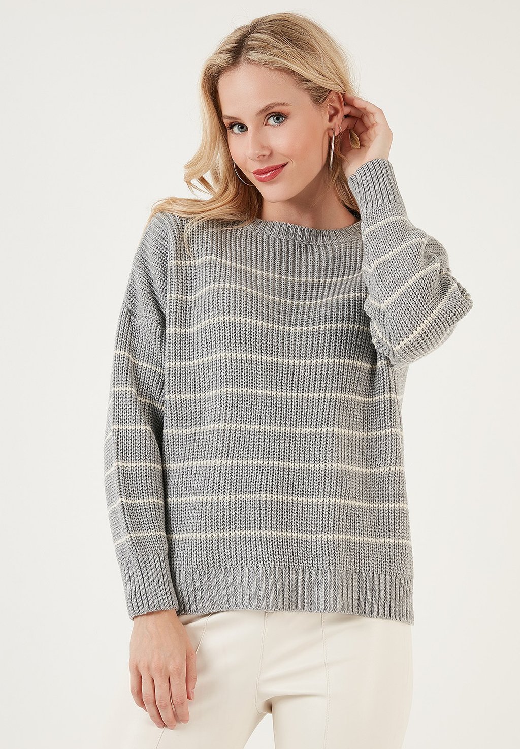 Вязаный свитер LELA, цвет grey cream