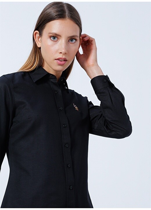 

Простая черная женская рубашка с воротником U.S. Polo Assn.