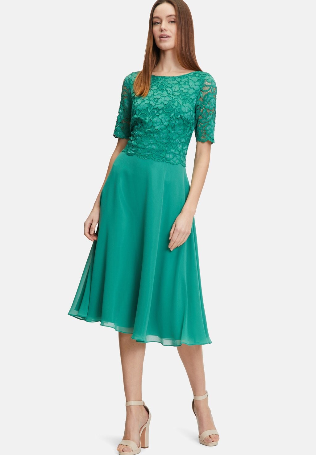 

Коктейльное/праздничное платье Vera Mont, цвет silky green