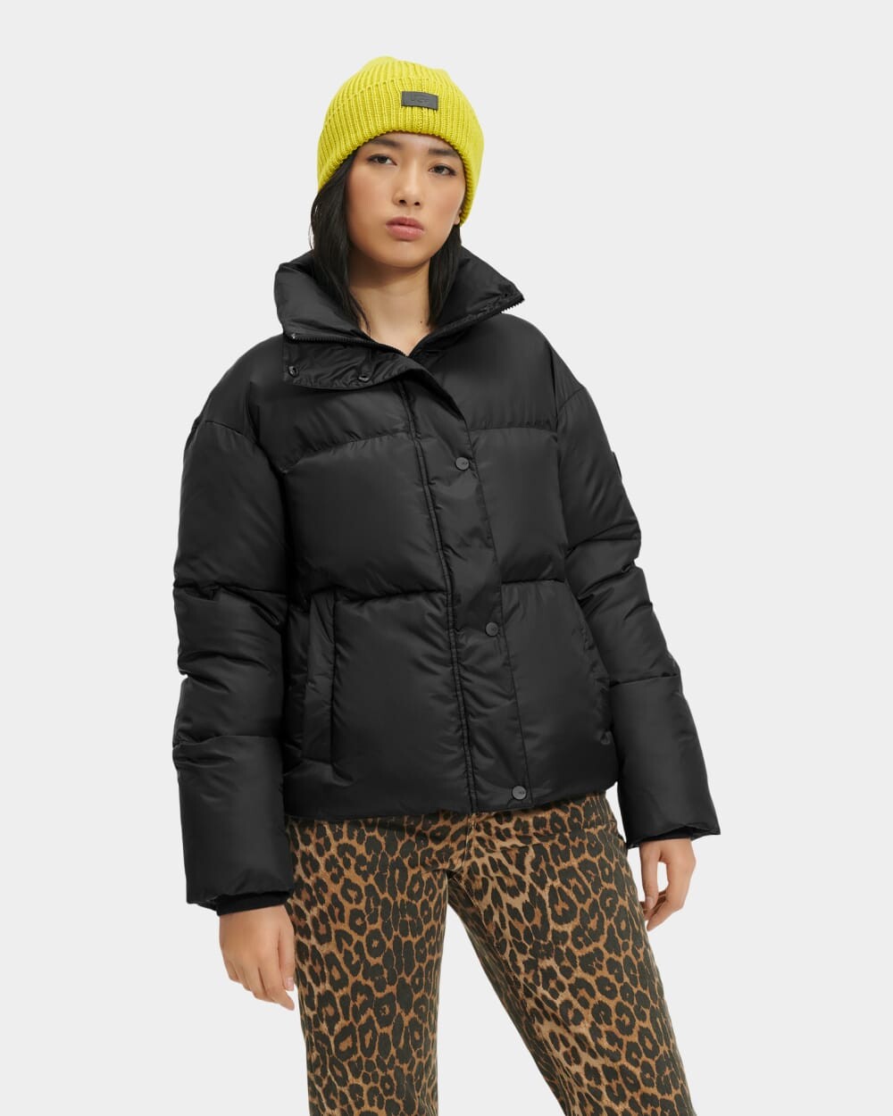 

Верхняя одежда Vickie Puffer Jacket UGG, черный