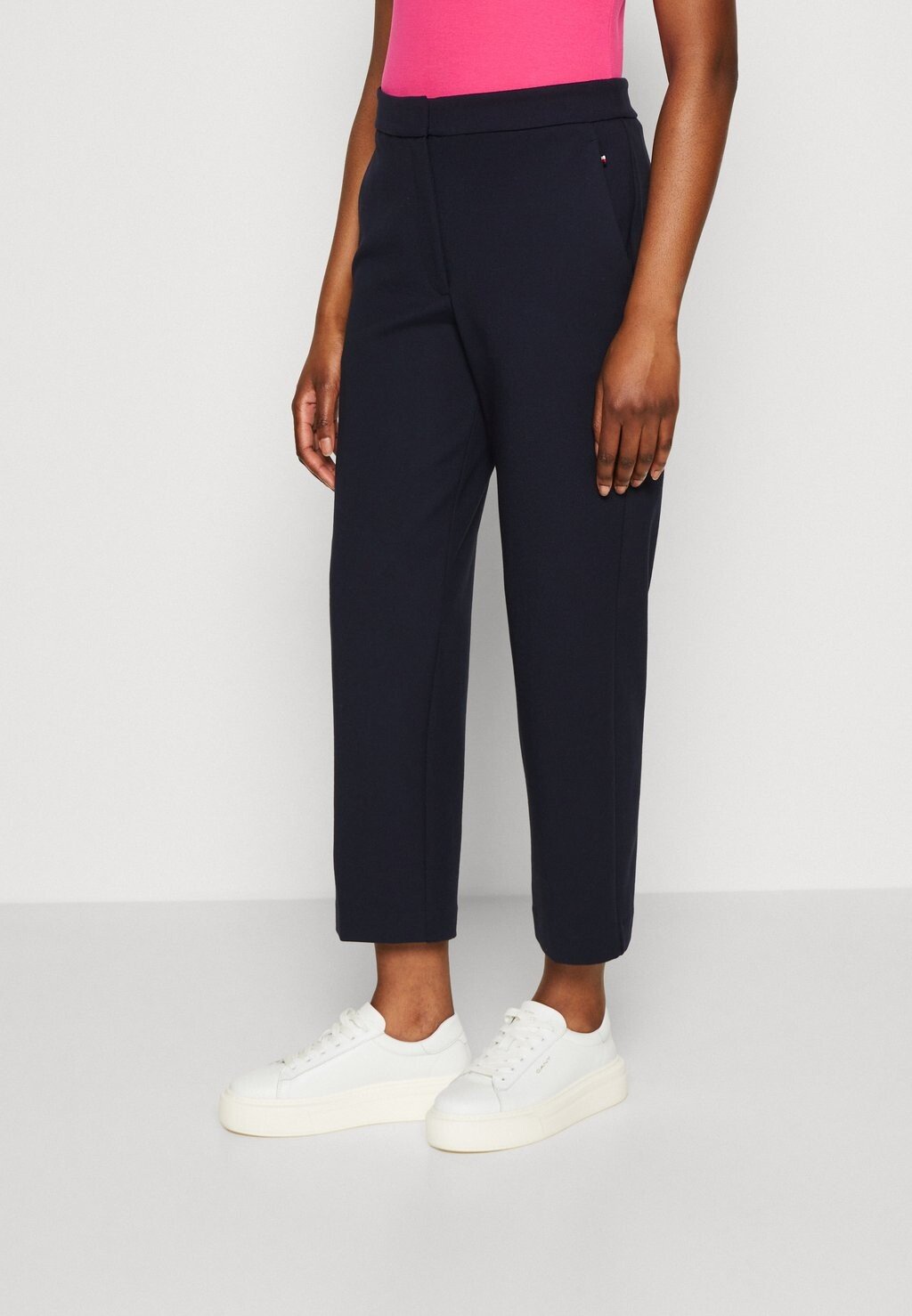 

Брюки Tommy Hilfiger Tapered Punto Pant, небо пустыни, Черный