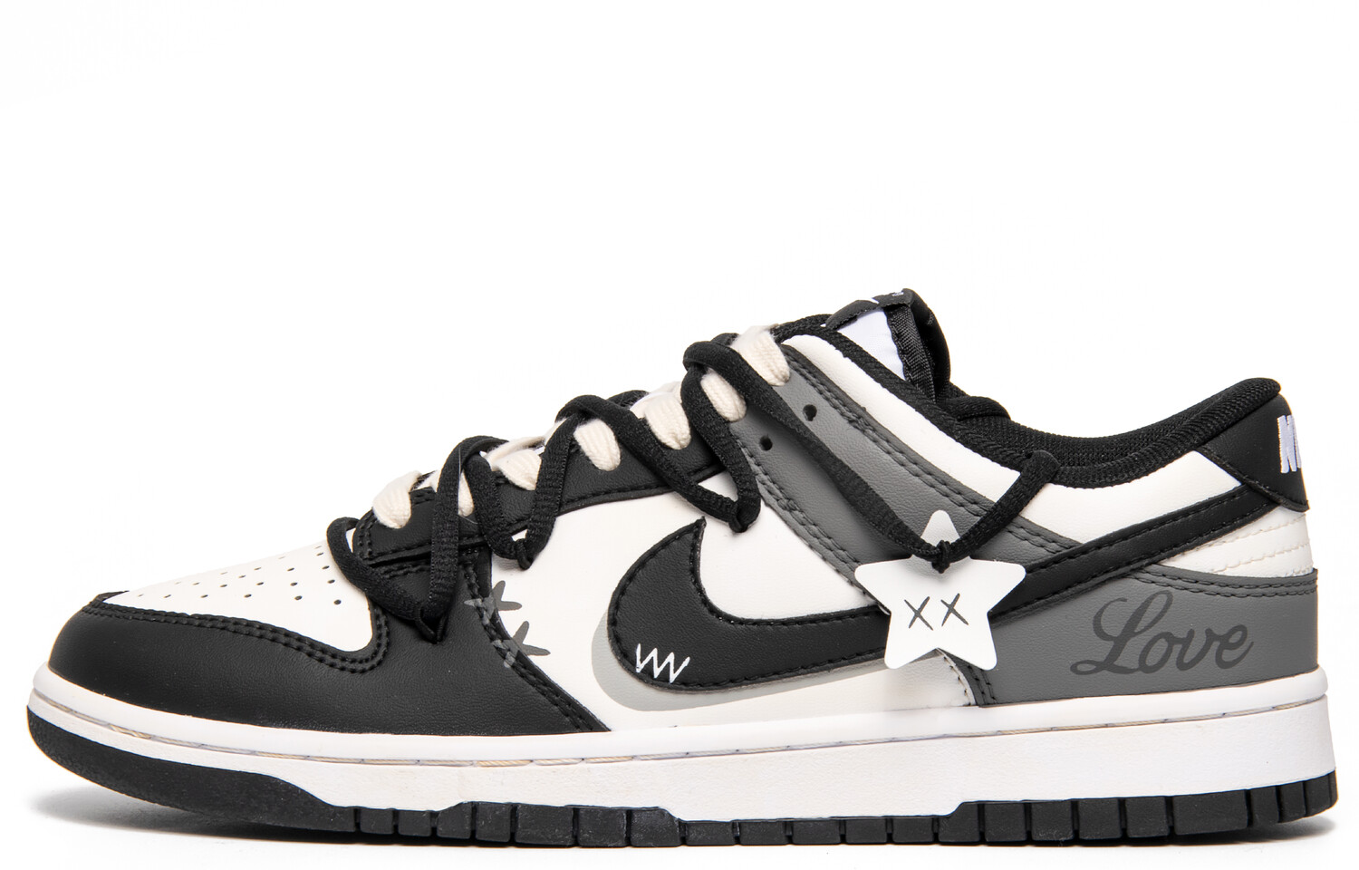 

Женские кроссовки для скейтбординга Nike Dunk Low